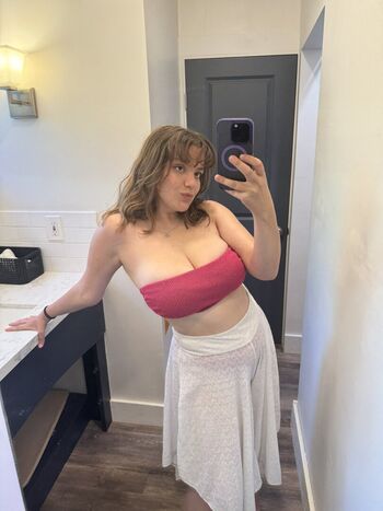 Mayaisfiya page leaked private photo uncensored HD quality