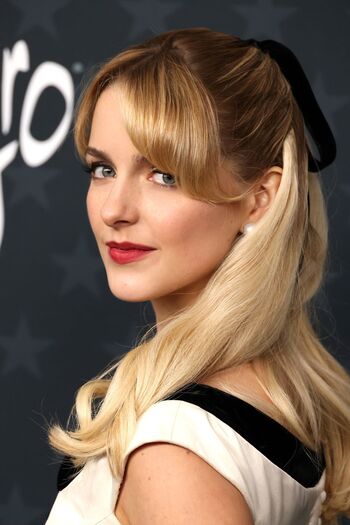 Mckenna grace  page leaked private photo uncensored HD quality