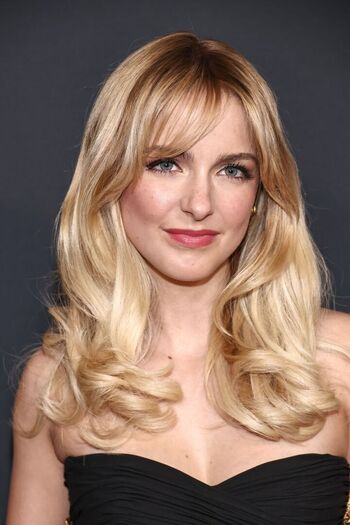 Mckenna grace  page leaked private photo uncensored HD quality