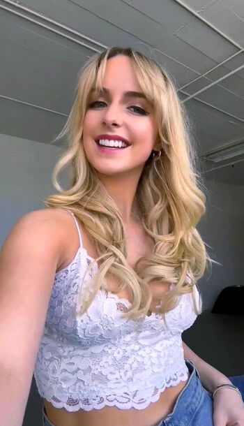 Mckenna grace  page leaked private photo uncensored HD quality