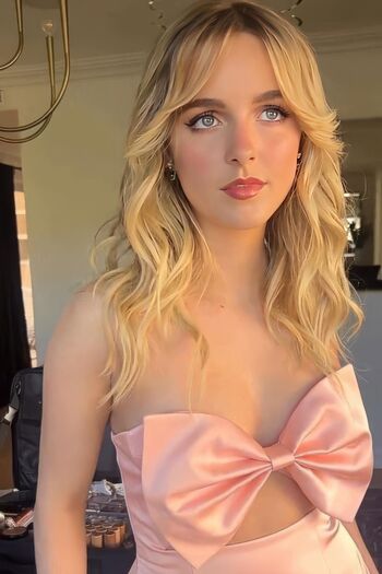 Mckenna grace  page leaked private photo uncensored HD quality