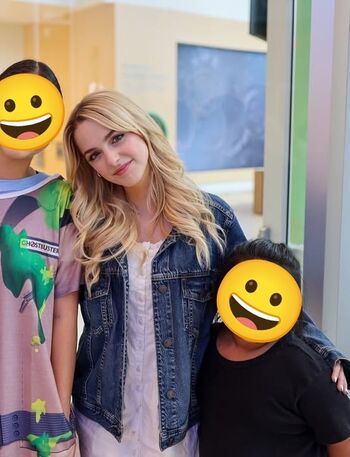 Mckenna grace  page leaked private photo uncensored HD quality