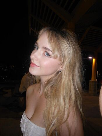 Mckenna grace  page leaked private photo uncensored HD quality