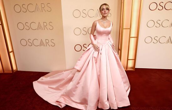 Mckenna grace  page leaked private photo uncensored HD quality