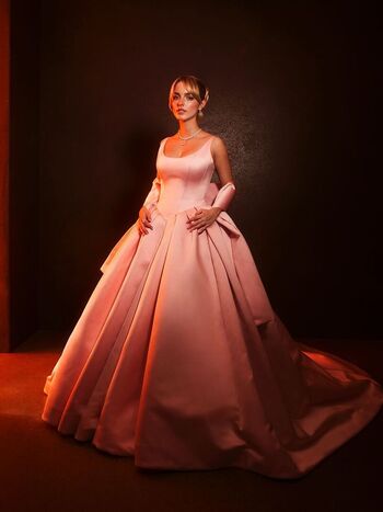 Mckenna grace  page leaked private photo uncensored HD quality