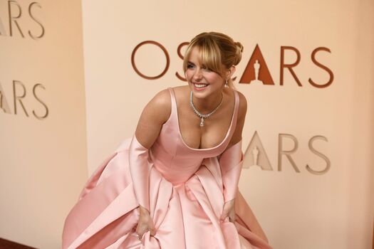 Mckenna grace  page leaked private photo uncensored HD quality