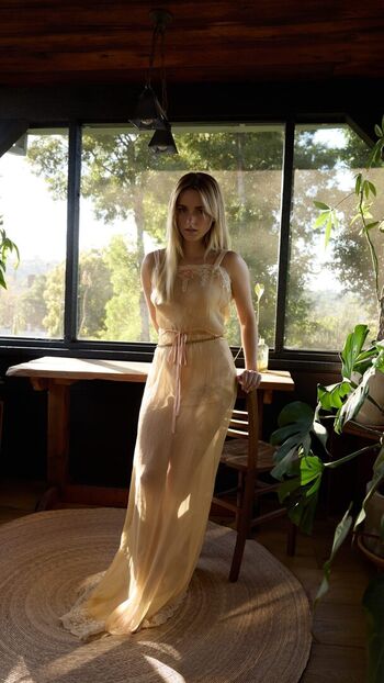 Mckenna grace  page leaked private photo uncensored HD quality