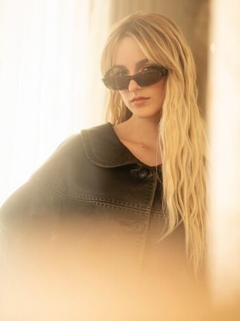 Mckenna grace  page leaked private photo uncensored HD quality