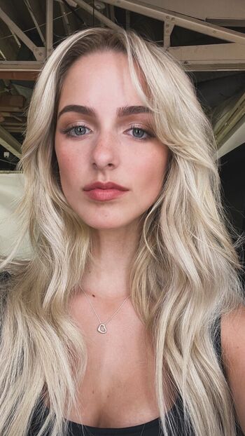 Mckenna grace leaked private photo uncensored HD quality