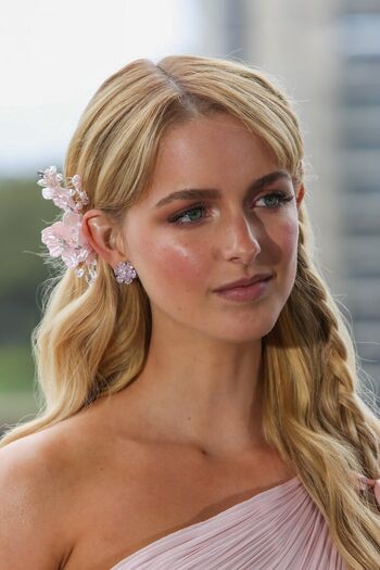 Mckenna grace  page leaked private photo uncensored HD quality