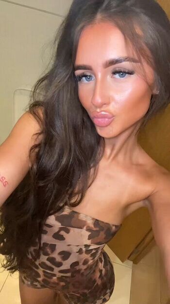 Mckenzie burgess leaked private photo uncensored HD quality