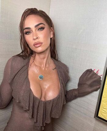 Megan fox  page leaked private photo uncensored HD quality