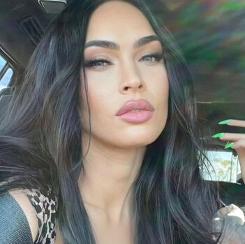 Megan fox  page leaked private photo uncensored HD quality
