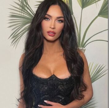 Megan fox  page leaked private photo uncensored HD quality