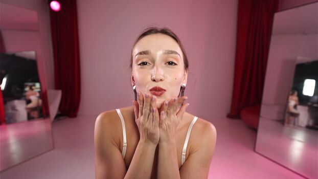Meganmeow page leaked private photo uncensored HD quality