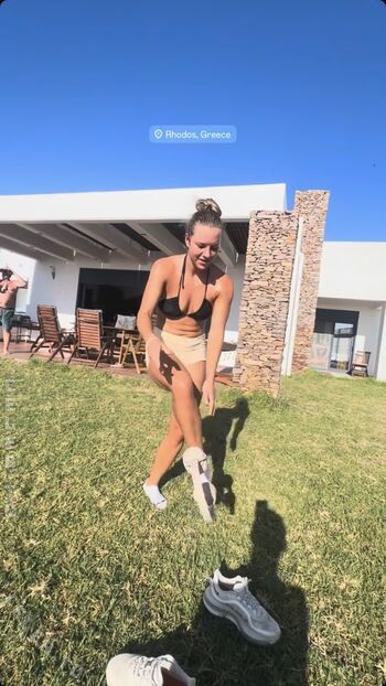 Melaania bv leaked private photo uncensored HD quality