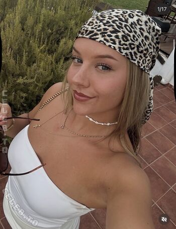 Melaania bv leaked private photo uncensored HD quality