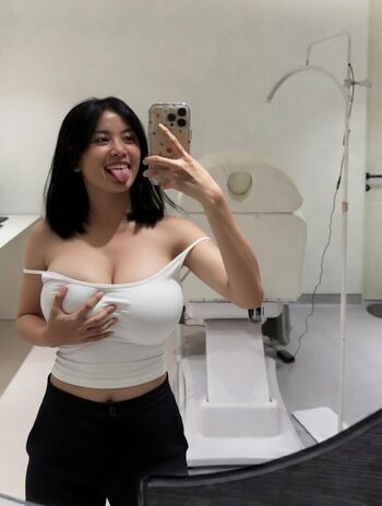 Melati sesilia page leaked private photo uncensored HD quality