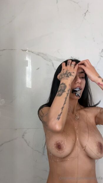 Mia khalifa  page leaked private photo uncensored HD quality