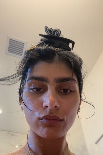 Mia khalifa  page leaked private photo uncensored HD quality