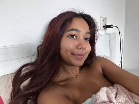 Mia z page leaked private photo uncensored HD quality