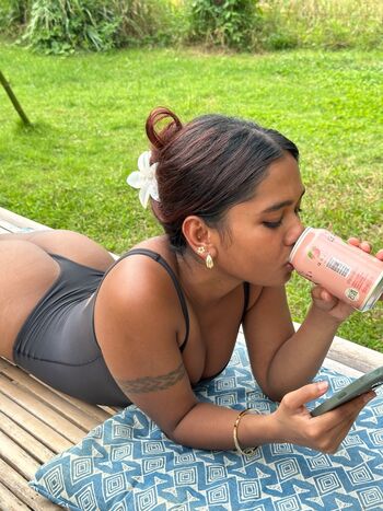 Mia z page leaked private photo uncensored HD quality