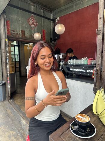 Mia z leaked private photo uncensored HD quality