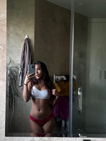 Mia z leaked private photo uncensored HD quality