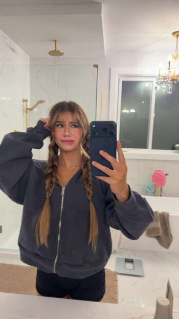 Mikayla campinos  page leaked private photo uncensored HD quality