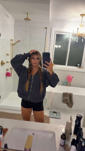 Mikayla campinos  page leaked private photo uncensored HD quality