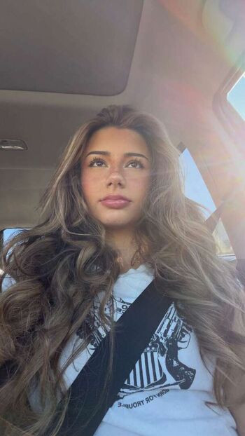 Mikayla campinos  page leaked private photo uncensored HD quality