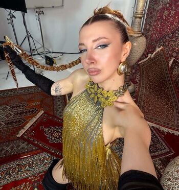 Mina solak page leaked private photo uncensored HD quality