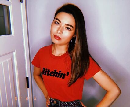 Miranda cosgrove leaked private photo uncensored HD quality