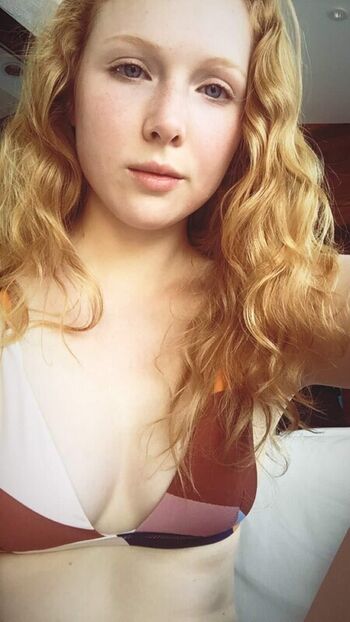 Molly quinn page leaked private photo uncensored HD quality