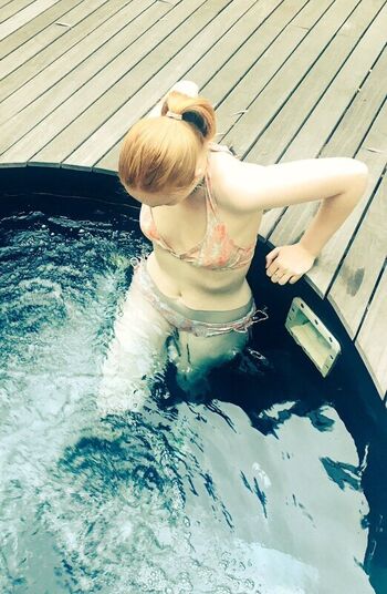 Molly quinn page leaked private photo uncensored HD quality