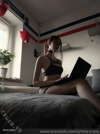 Mrs crazy page leaked private photo uncensored HD quality