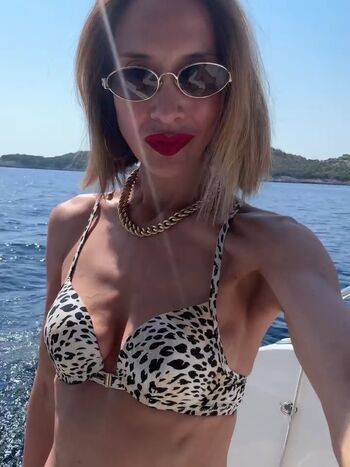 Myleene klass page leaked private photo uncensored HD quality