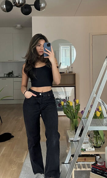 Nathalie lok page leaked private photo uncensored HD quality