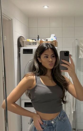 Nathalie lok page leaked private photo uncensored HD quality