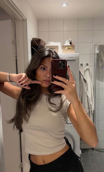 Nathalie lok leaked private photo uncensored HD quality