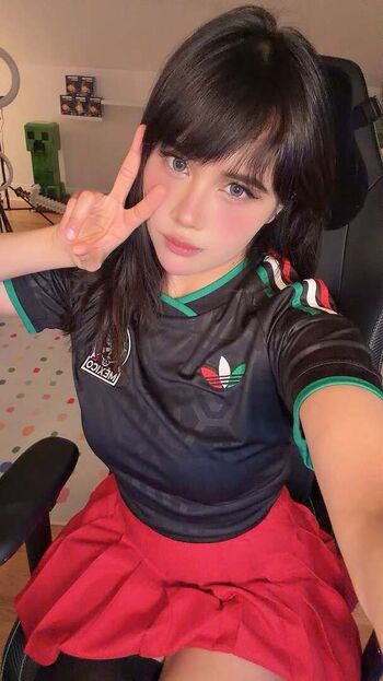 Neekolul  page leaked private photo uncensored HD quality