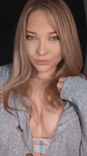Neeviliciouz leaked private photo uncensored HD quality