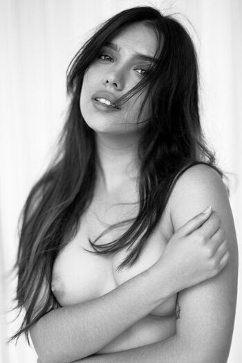 Nemmy horin page leaked private photo uncensored HD quality