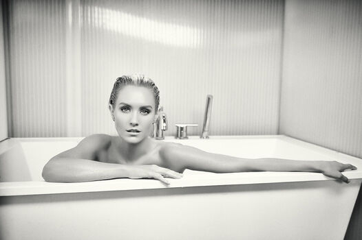 Nicky whelan leaked private photo uncensored HD quality