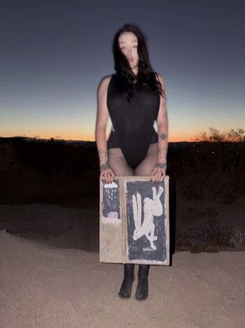 Noah cyrus page leaked private photo uncensored HD quality