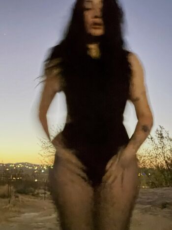 Noah cyrus page leaked private photo uncensored HD quality
