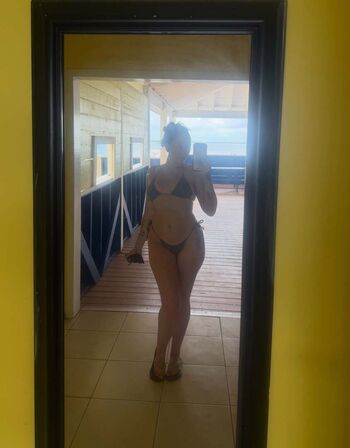 Noah cyrus page leaked private photo uncensored HD quality
