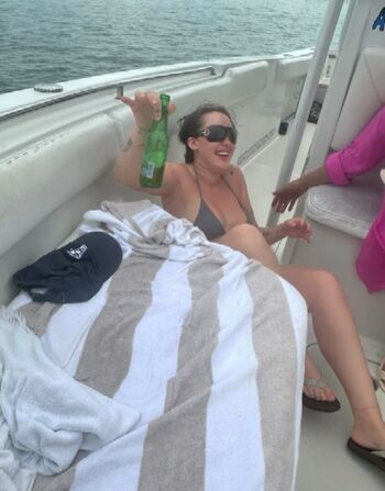 Noah cyrus page leaked private photo uncensored HD quality