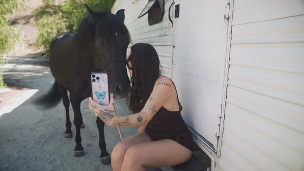 Noah cyrus page leaked private photo uncensored HD quality