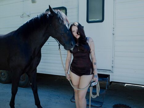Noah cyrus leaked private photo uncensored HD quality